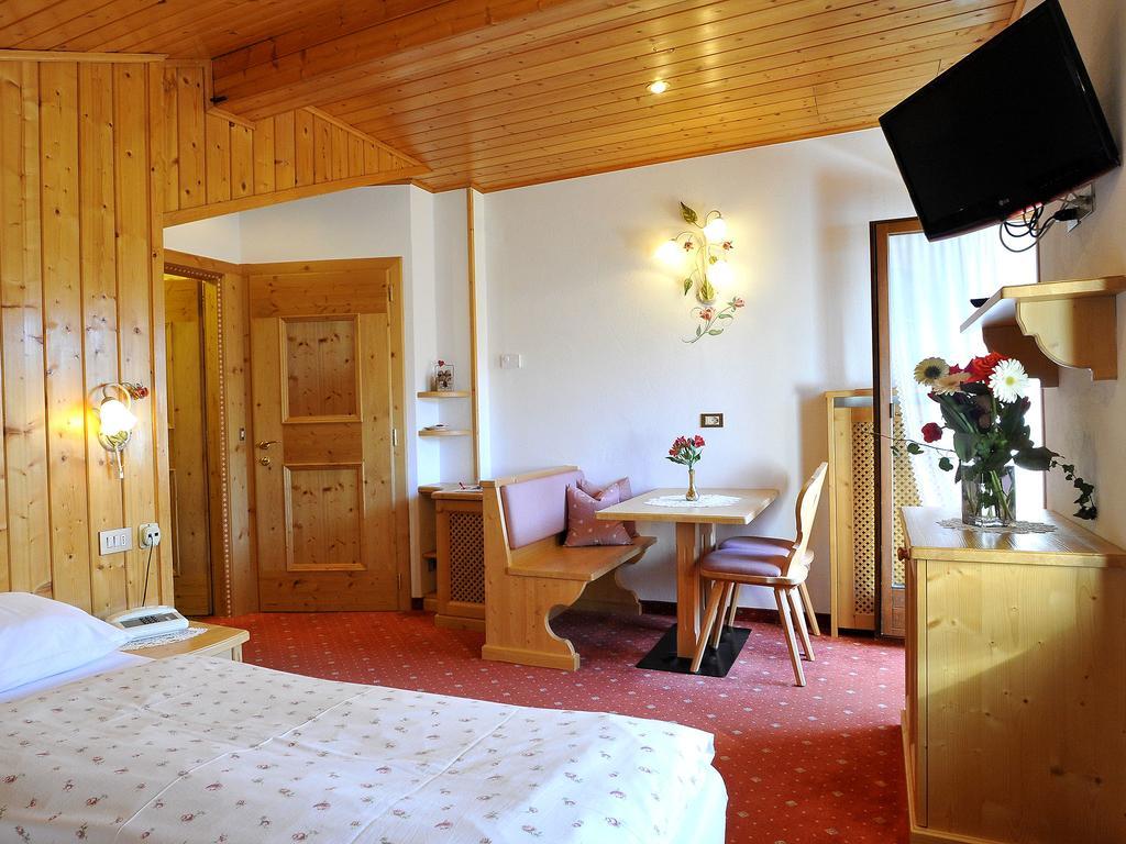 Hotel Cesa Padon Arabba Eksteriør billede